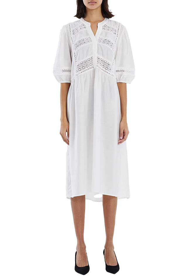 Avenue Dress White Lollys Laundry